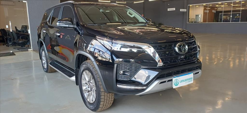 HILUX 2.8 D-4D TURBO DIESEL CD CONQUEST 4X4 AUTOMÁTICO1