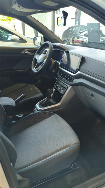 T-CROSS 1.0 200 TSI TOTAL FLEX AUTOMÁTICO3