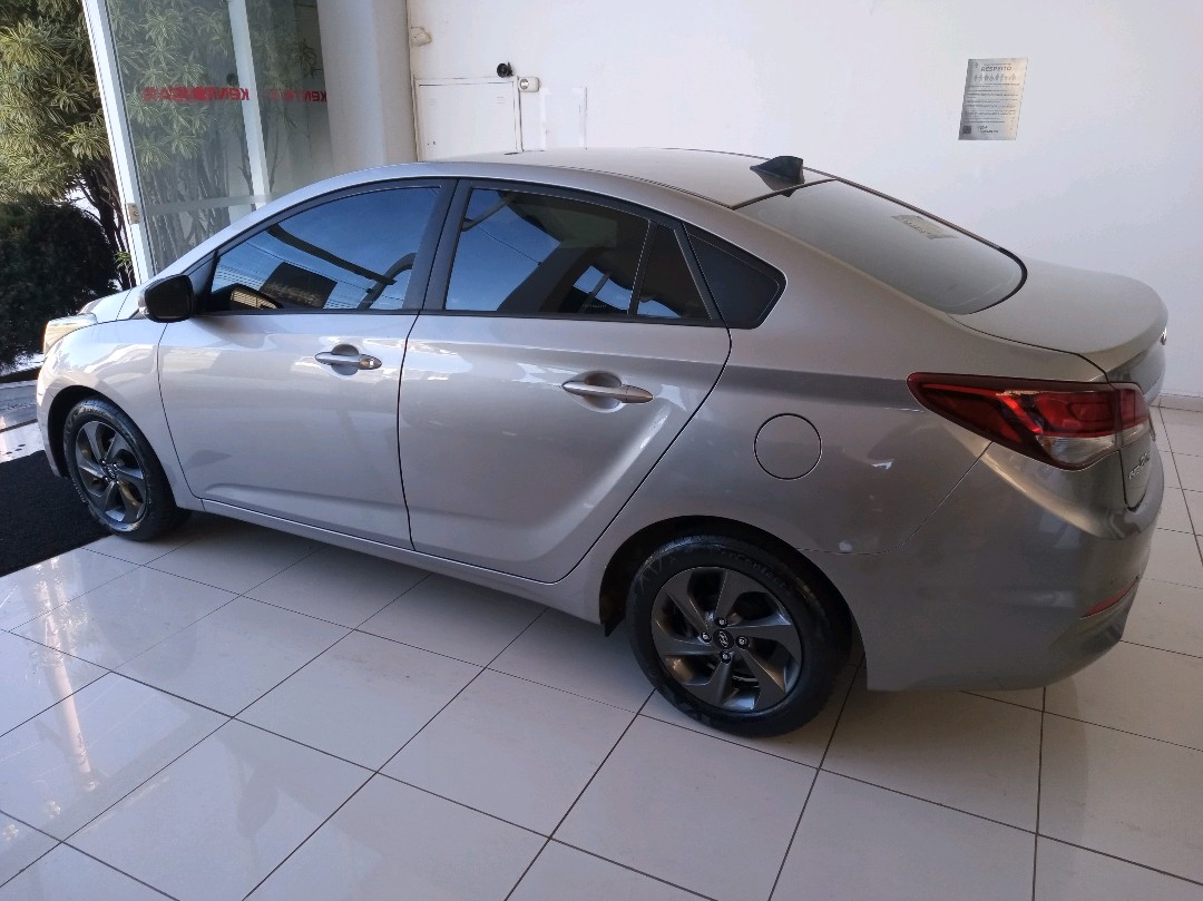 HB20S 1.0 COMFORT PLUS 12V FLEX 4P MANUAL4