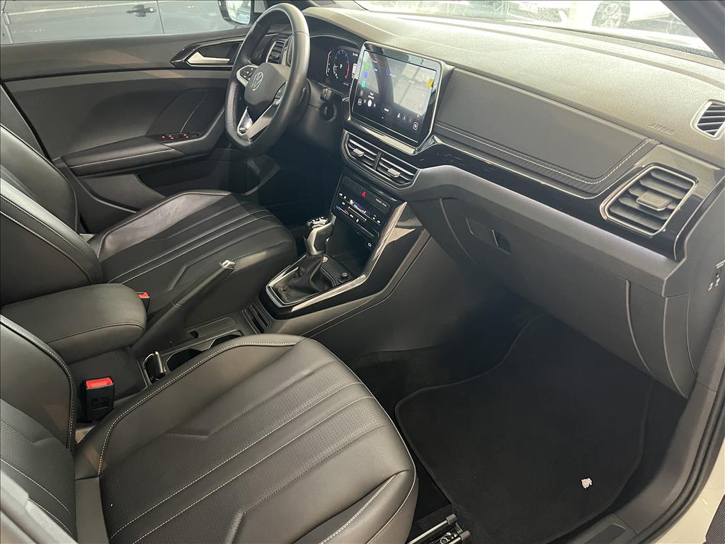 T-CROSS 1.4 250 TSI TOTAL FLEX HIGHLINE AUTOMÁTICO15