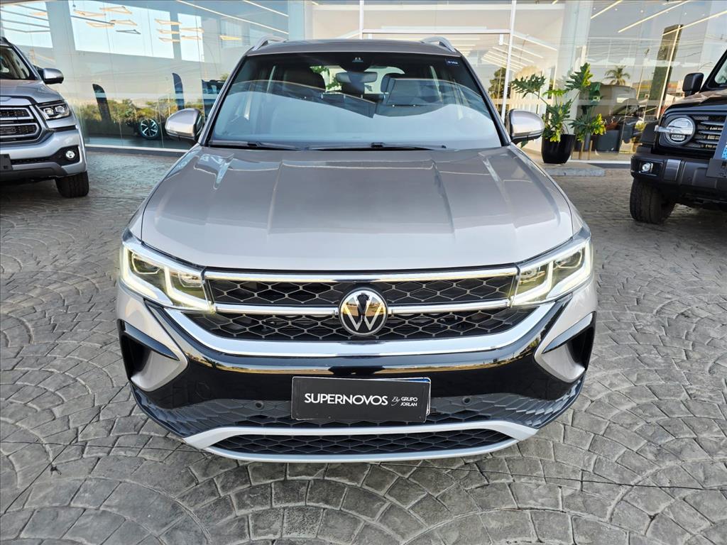 TAOS 1.4 250 TSI TOTAL FLEX HIGHLINE AUTOMÁTICO1
