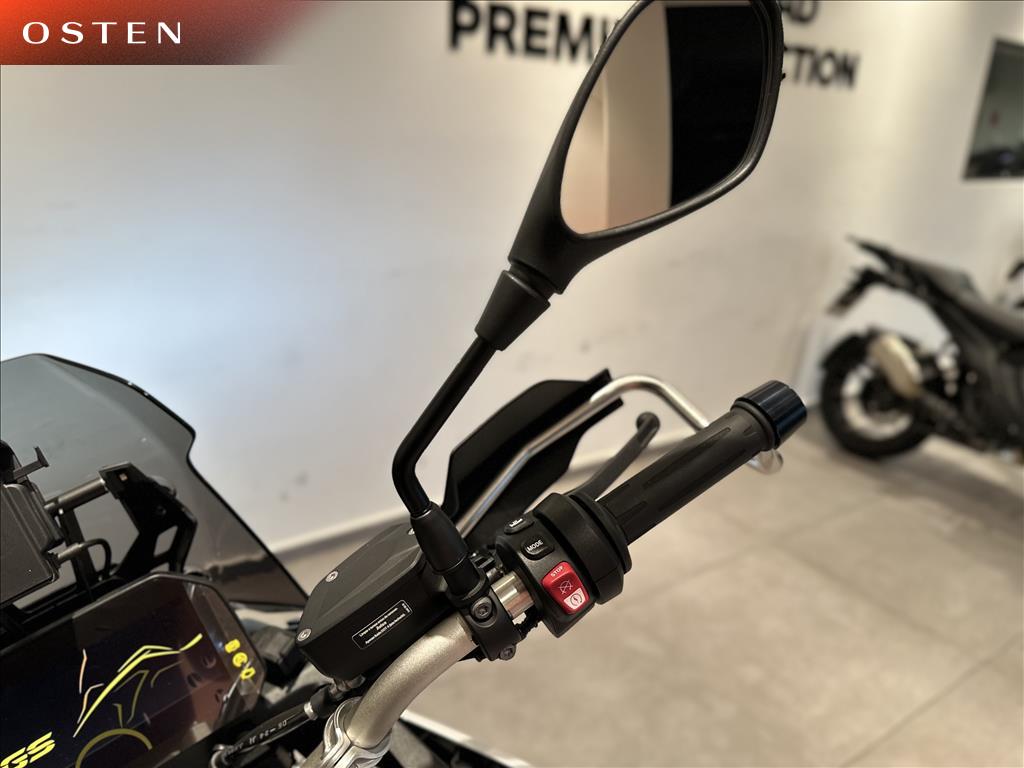 BMW Motorrad-F-900 GS TROPHY