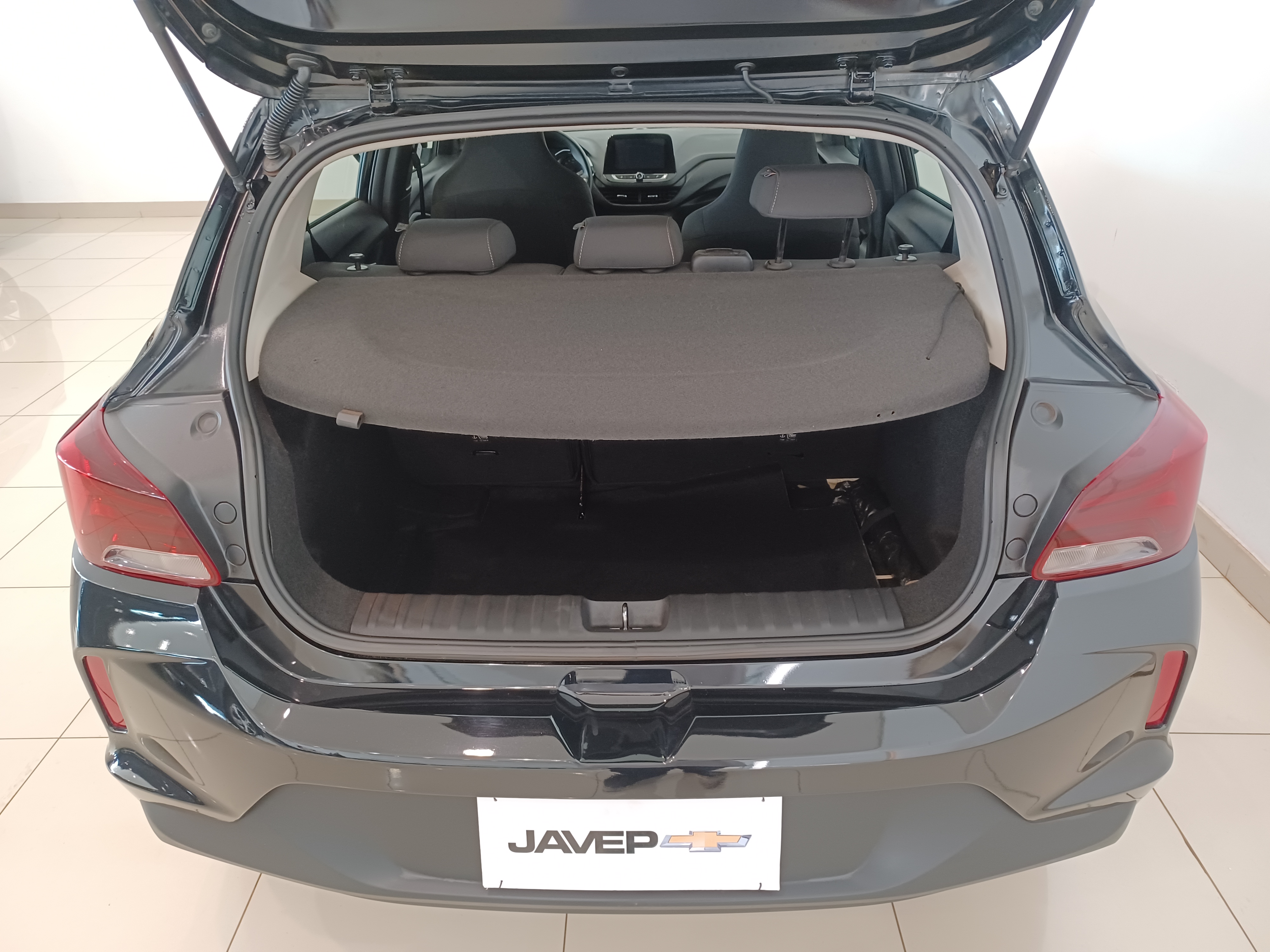 GM - Chevrolet-ONIX-1.0 FLEX LT MANUAL