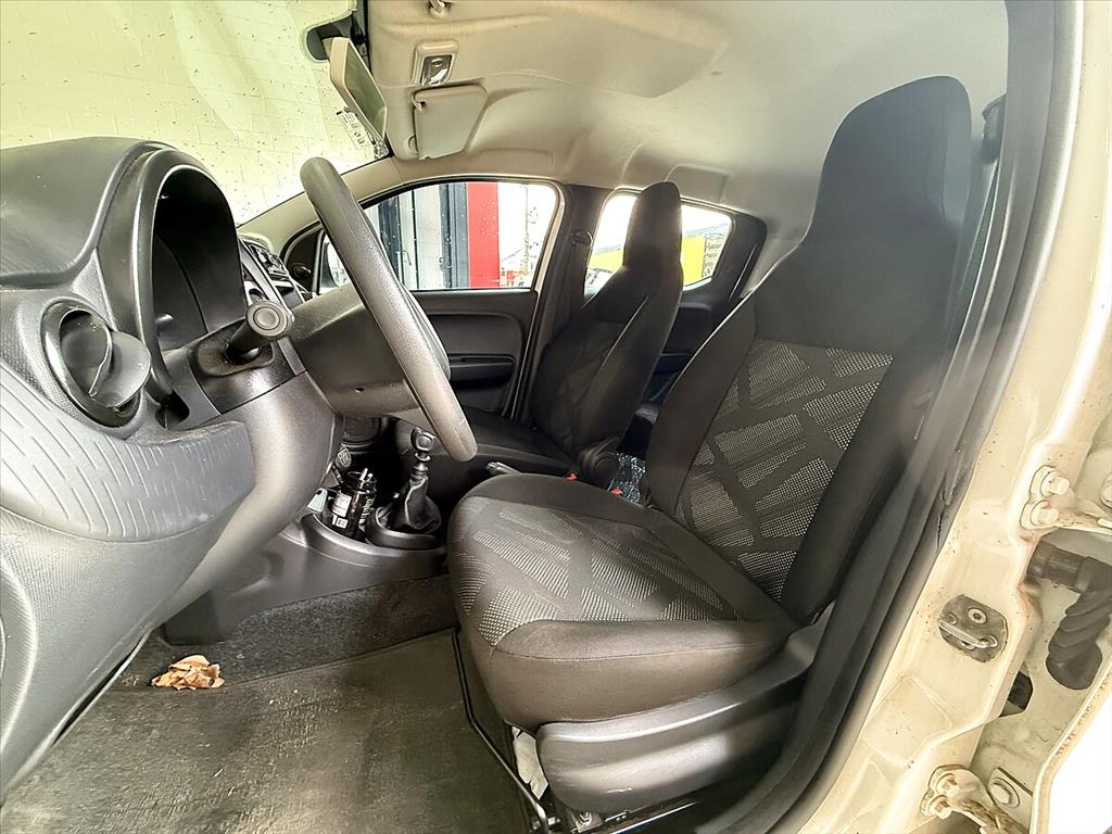 Fiat Mobi - 1.0 EVO FLEX LIKE. MANUAL