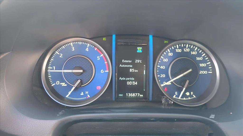 HILUX 2.8 D-4D TURBO DIESEL CD SRX 4X4 AUTOMÁTICO9