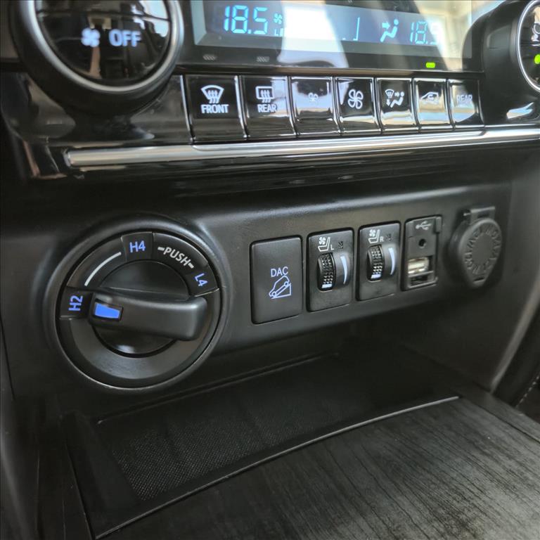 HILUX SW4 2.8 D-4D TURBO DIESEL SRX 7L 4X4 AUTOMÁTICO8