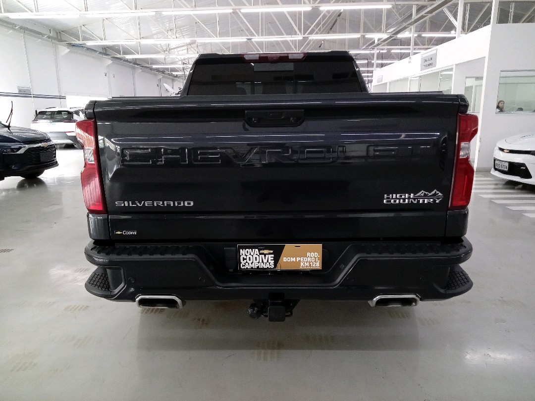 SILVERADO 5.3 V8 GASOLINA 1500 HIGH COUNTRY 4X4 AUTOMÁTICO5