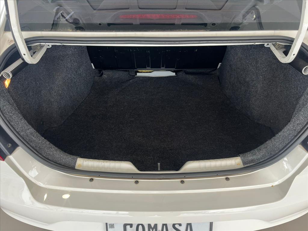 VOYAGE 1.0 12V MPI TOTALFLEX 4P MANUAL