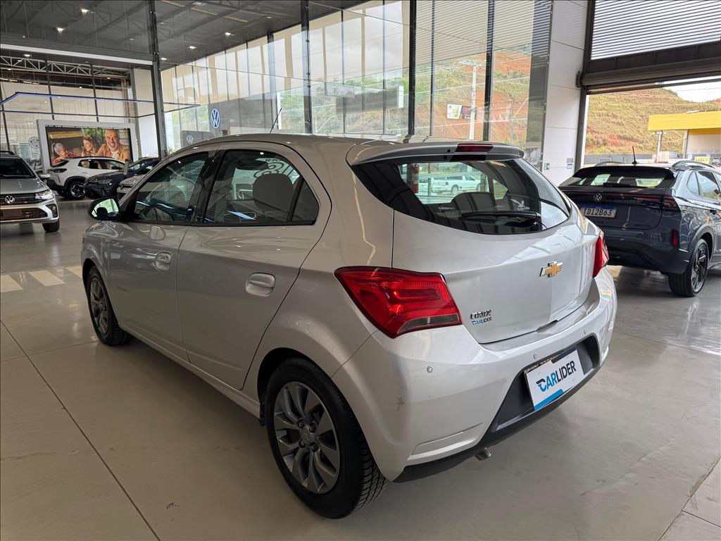 ONIX 1.4 MPFI ADVANTAGE 8V FLEX 4P AUTOMÁTICO4