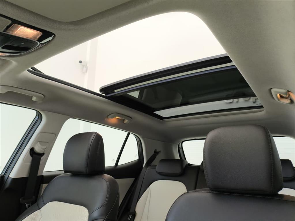 CRETA 2.0 FLEX ULTIMATE AUTOMÁTICO12