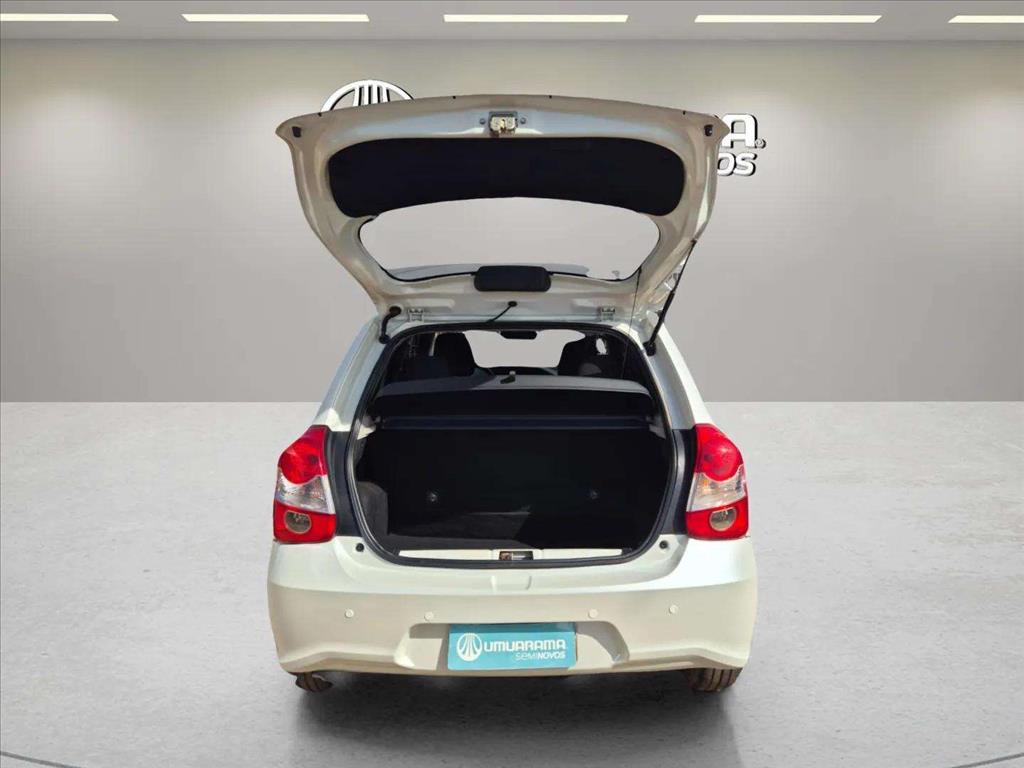 ETIOS 1.5 XS 16V FLEX 4P MANUAL6