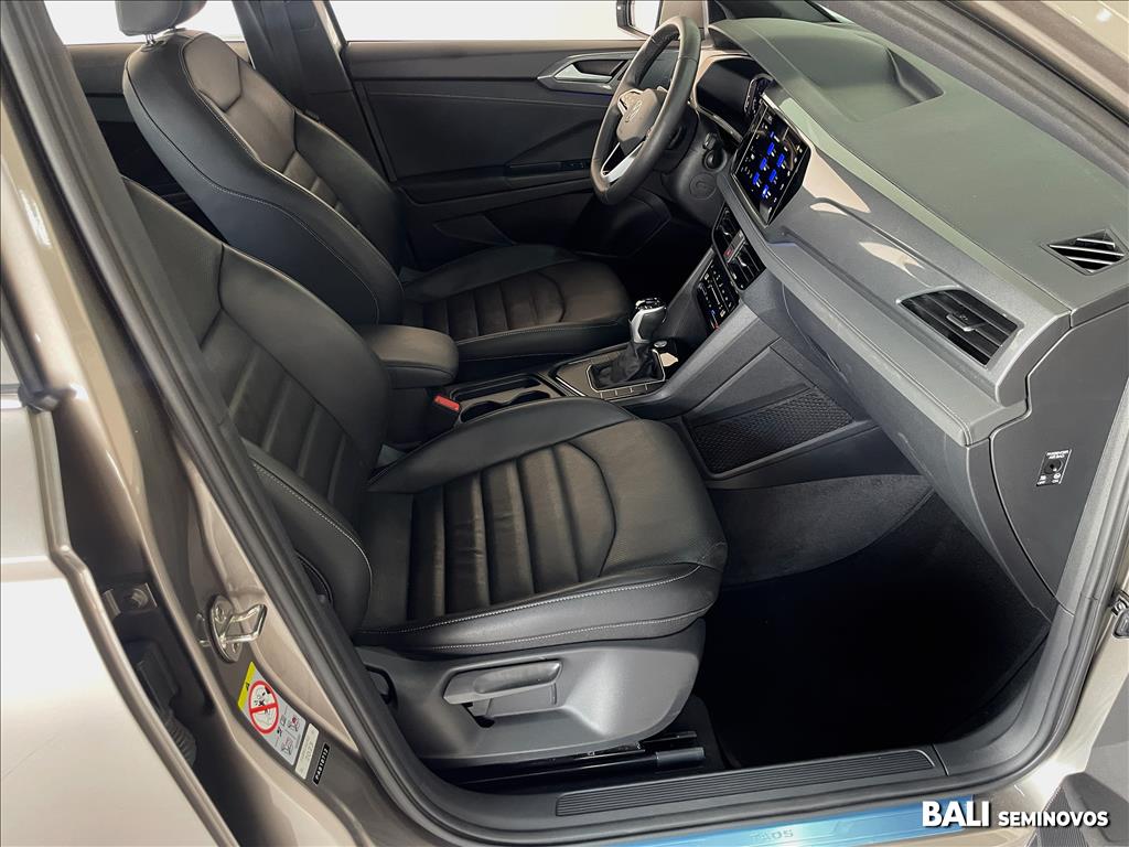 TAOS 1.4 250 TSI TOTAL FLEX COMFORTLINE AUTOMÁTICO12