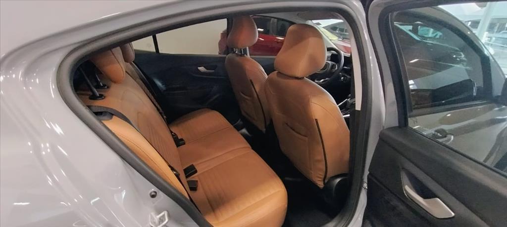 FASTBACK 1.0 TURBO 200 FLEX CVT