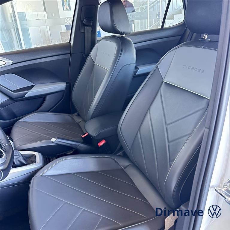 T-CROSS 1.0 200 TSI TOTAL FLEX COMFORTLINE AUTOMÁTICO4
