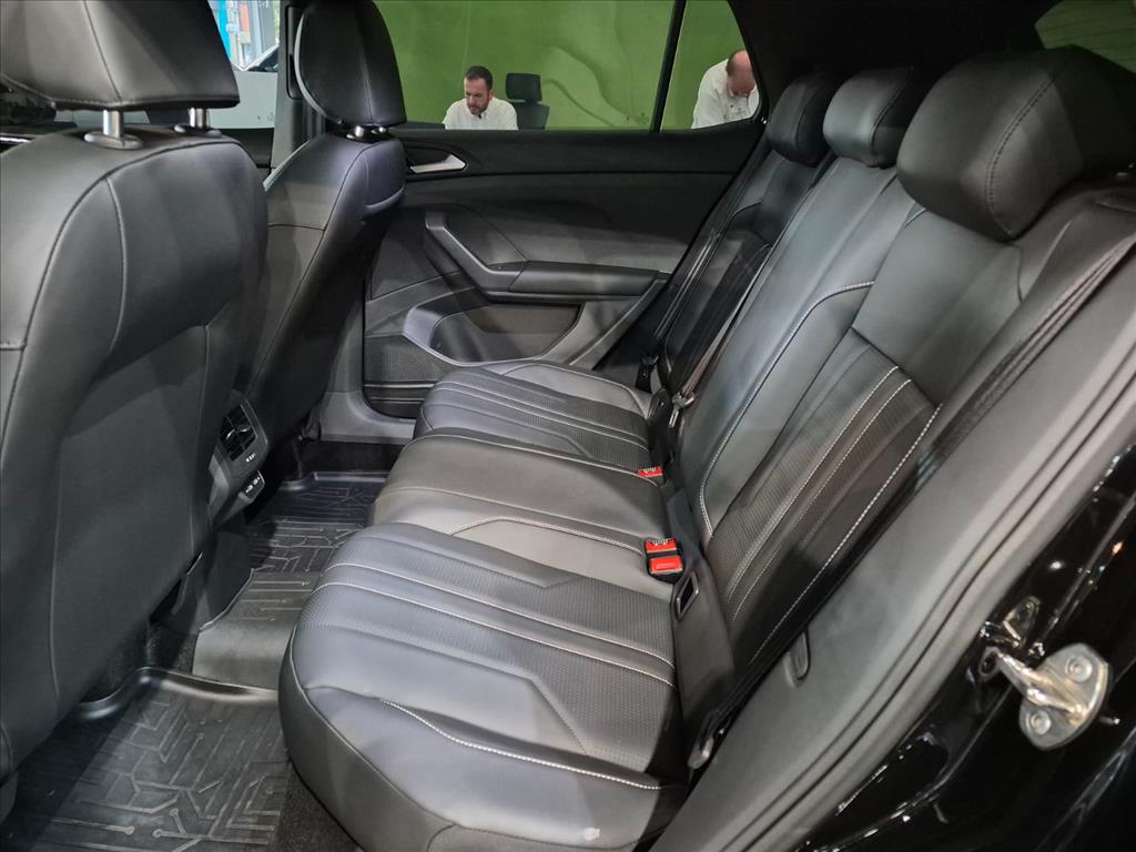 T-CROSS 1.4 250 TSI TOTAL FLEX HIGHLINE AUTOMÁTICO14