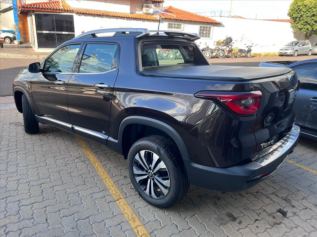 TORO 1.3 TURBO 270 FLEX VOLCANO AT65