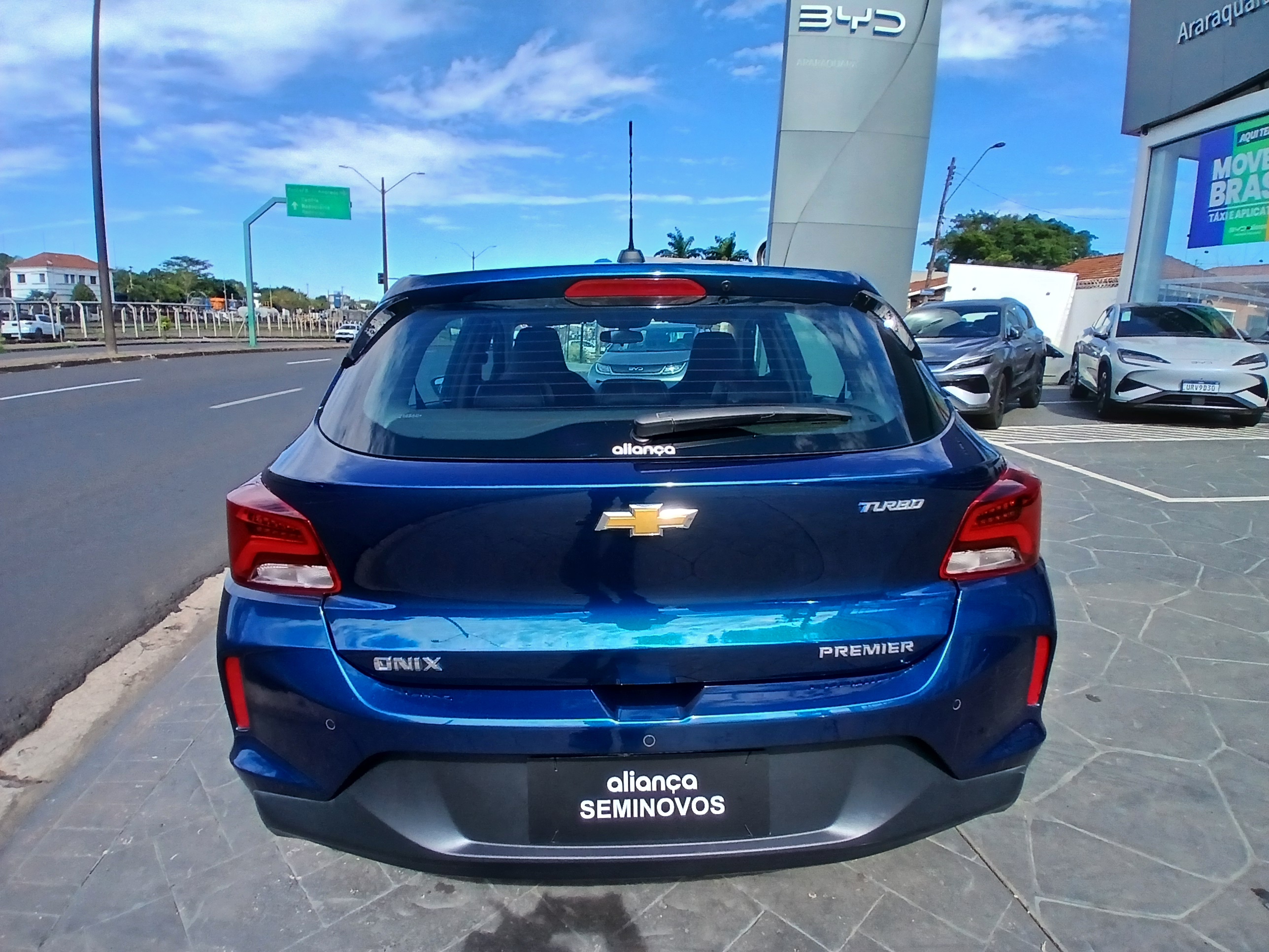 ONIX 1.0 TURBO FLEX PREMIER AUTOMÁTICO3