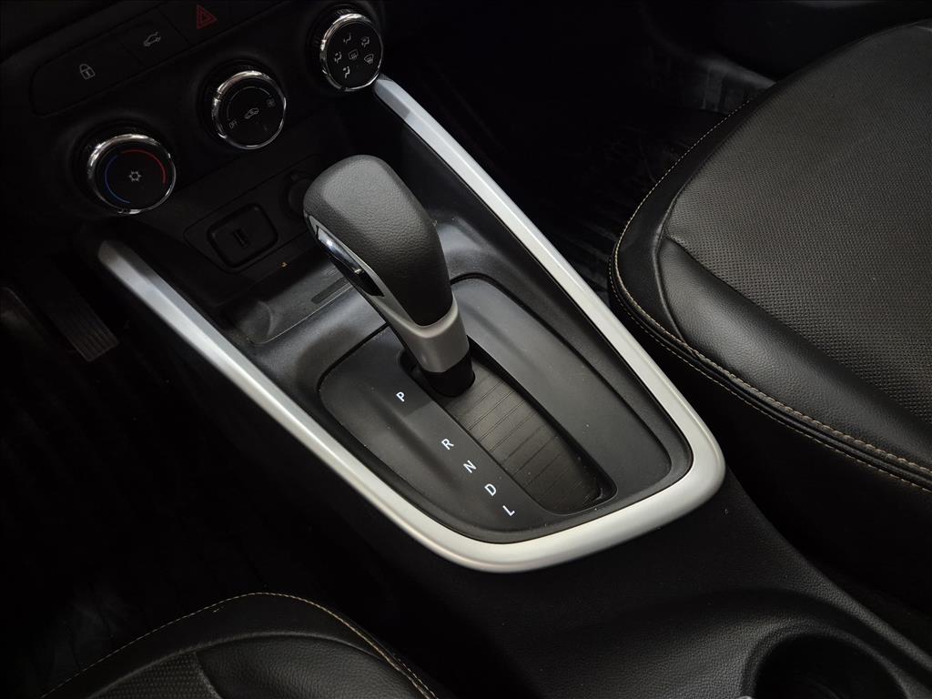 ONIX 1.0 TURBO FLEX PREMIER AUTOMÁTICO11