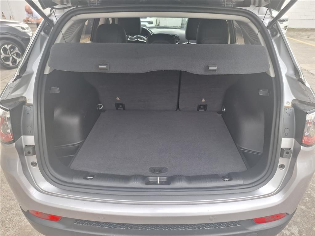 COMPASS 2.0 16V DIESEL LIMITED 4X4 AUTOMÁTICO COMPASS 2.0 16V DIESEL LIMITED 4X4 AUTOMÁTICO