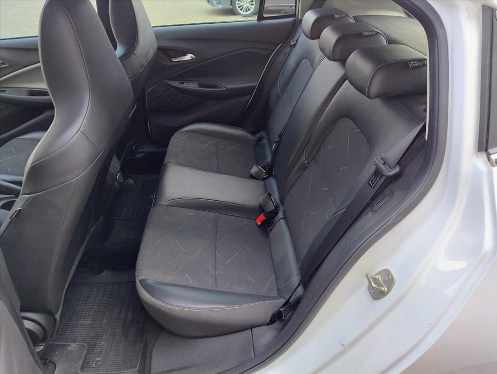 ONIX 1.0 TURBO FLEX AUTOMÁTICO11