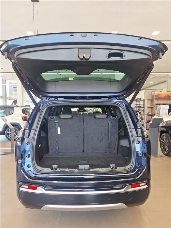 COMMANDER 2.2 TURBO DIESEL OVERLAND AT94