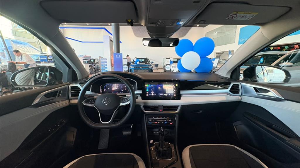 TAOS 1.4 250 TSI TOTAL FLEX COMFORTLINE AUTOMÁTICO9