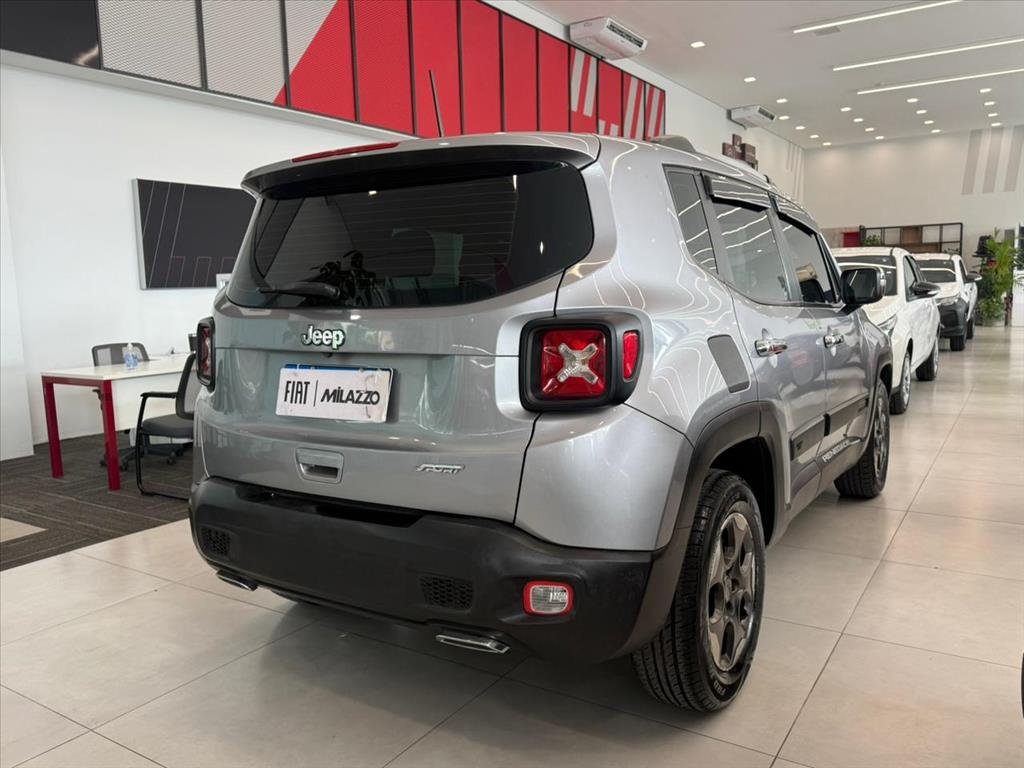 RENEGADE 1.8 16V FLEX 4P AUTOMÁTICO5