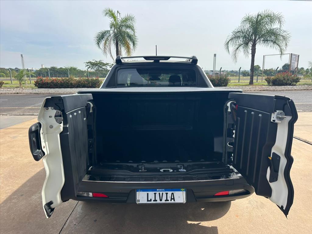TORO 1.3 TURBO 270 FLEX FREEDOM AT68