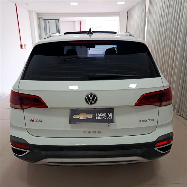 TAOS 1.4 250 TSI TOTAL FLEX HIGHLINE AUTOMÁTICO3