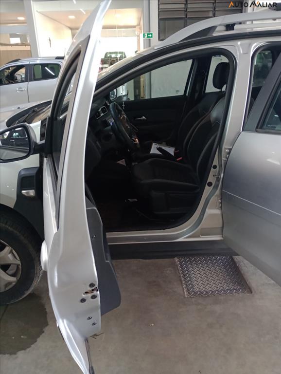 DUSTER 1.6 16V SCE FLEX INTENSE X-TRONIC9