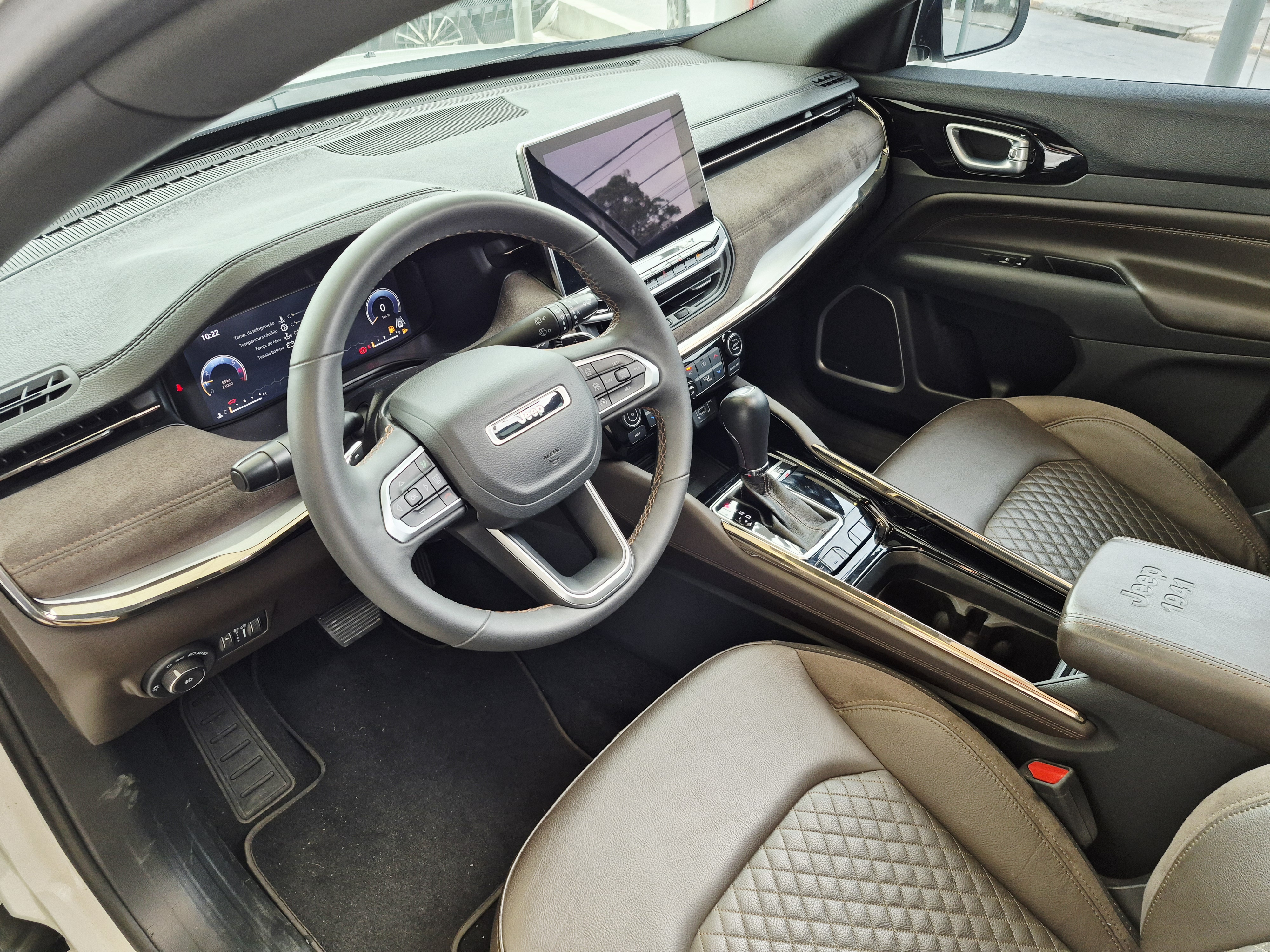 Foto ilustrativa do carro