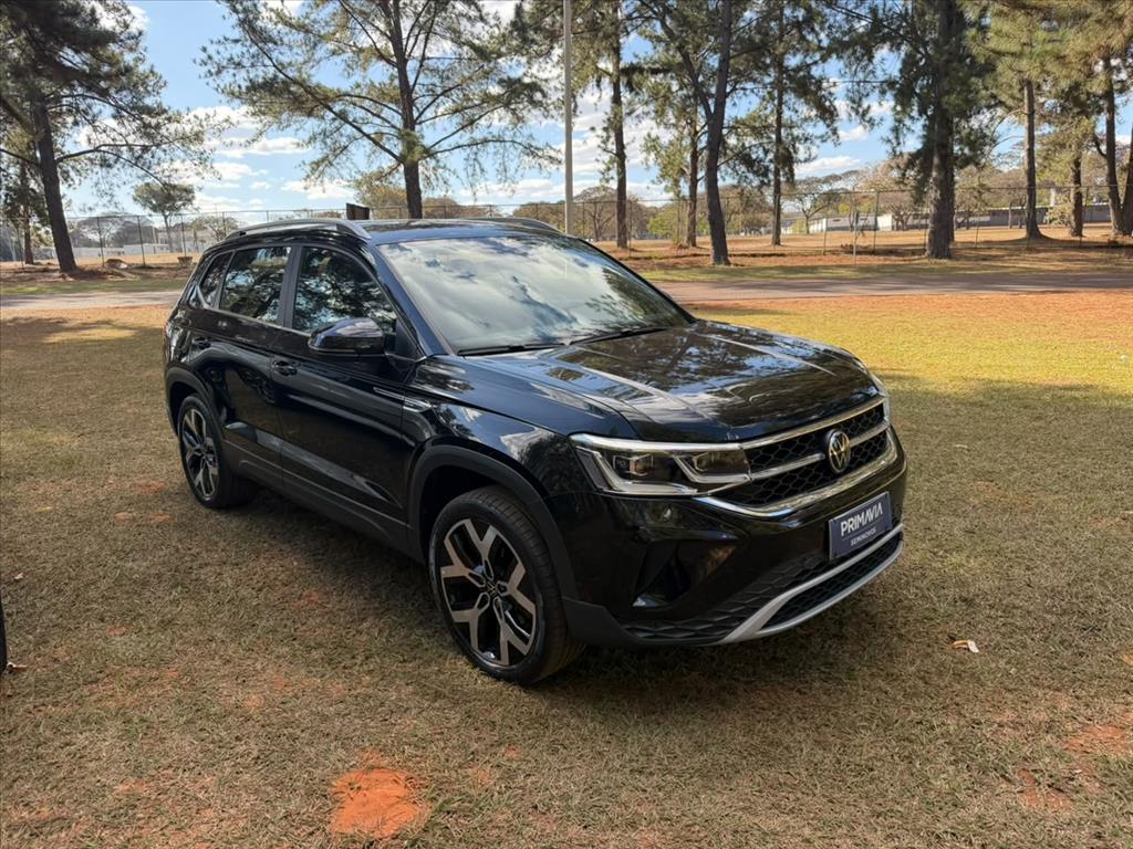 TAOS 1.4 250 TSI TOTAL FLEX HIGHLINE AUTOMÁTICO1