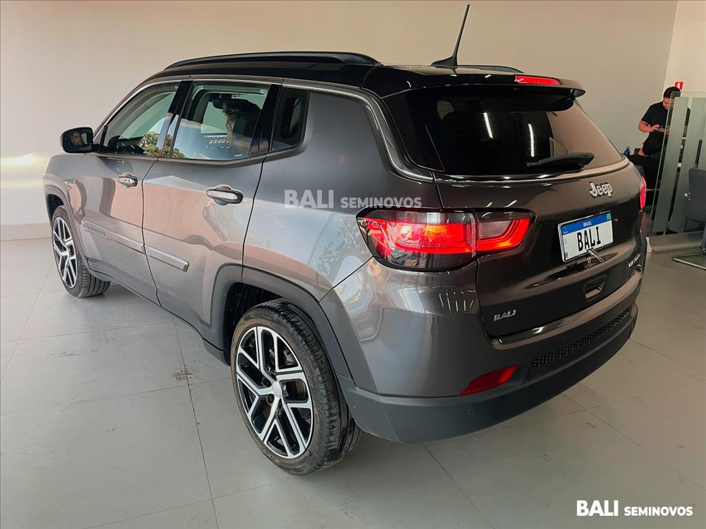 COMPASS 1.3 T270 TURBO FLEX LONGITUDE AT67