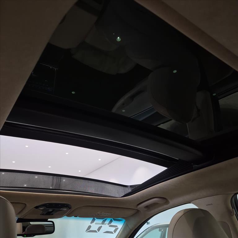 AZERA 3.0 V6 GDI GASOLINA AUTOMÁTICO11