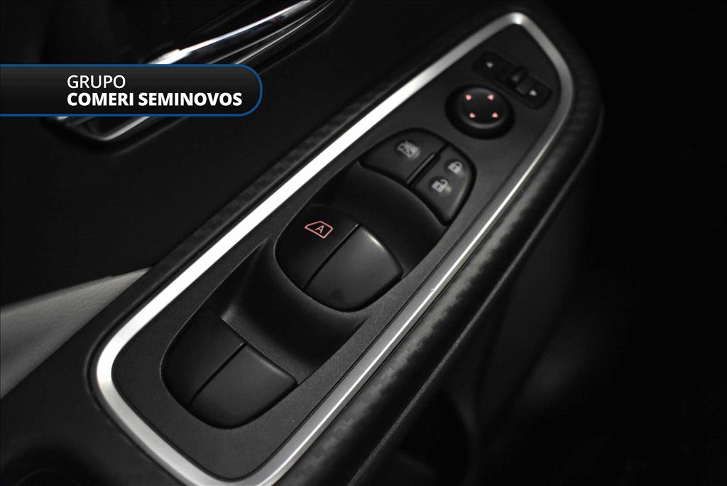 VERSA 1.6 16V FLEX EXCLUSIVE XTRONIC