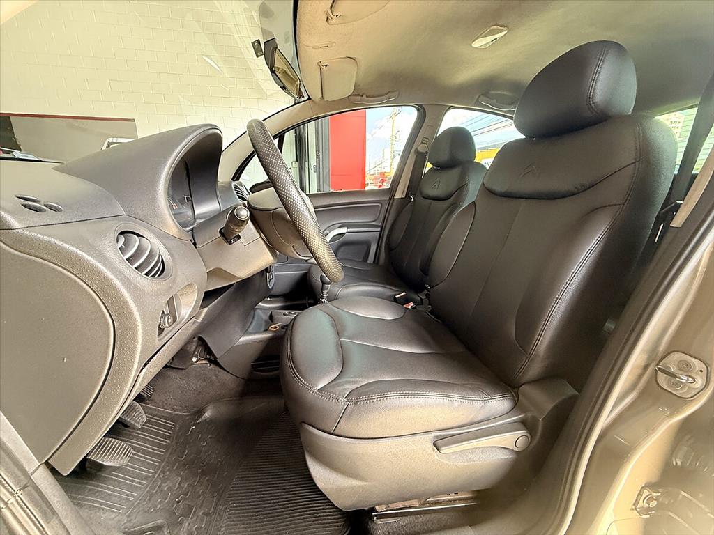 Citroën C3 - 1.4 I GLX 8V FLEX 4P MANUAL