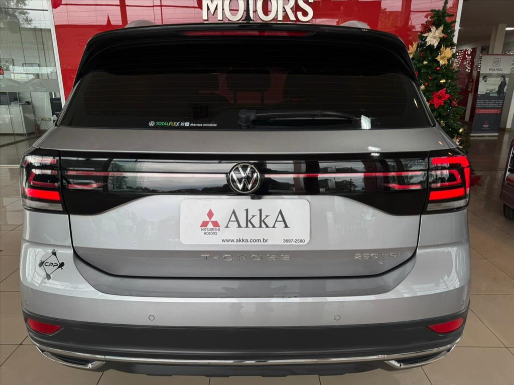 VW - Volkswagen-T-CROSS-1.4 250 TSI TOTAL FLEX HIGHLINE AUTOMÁTICO
