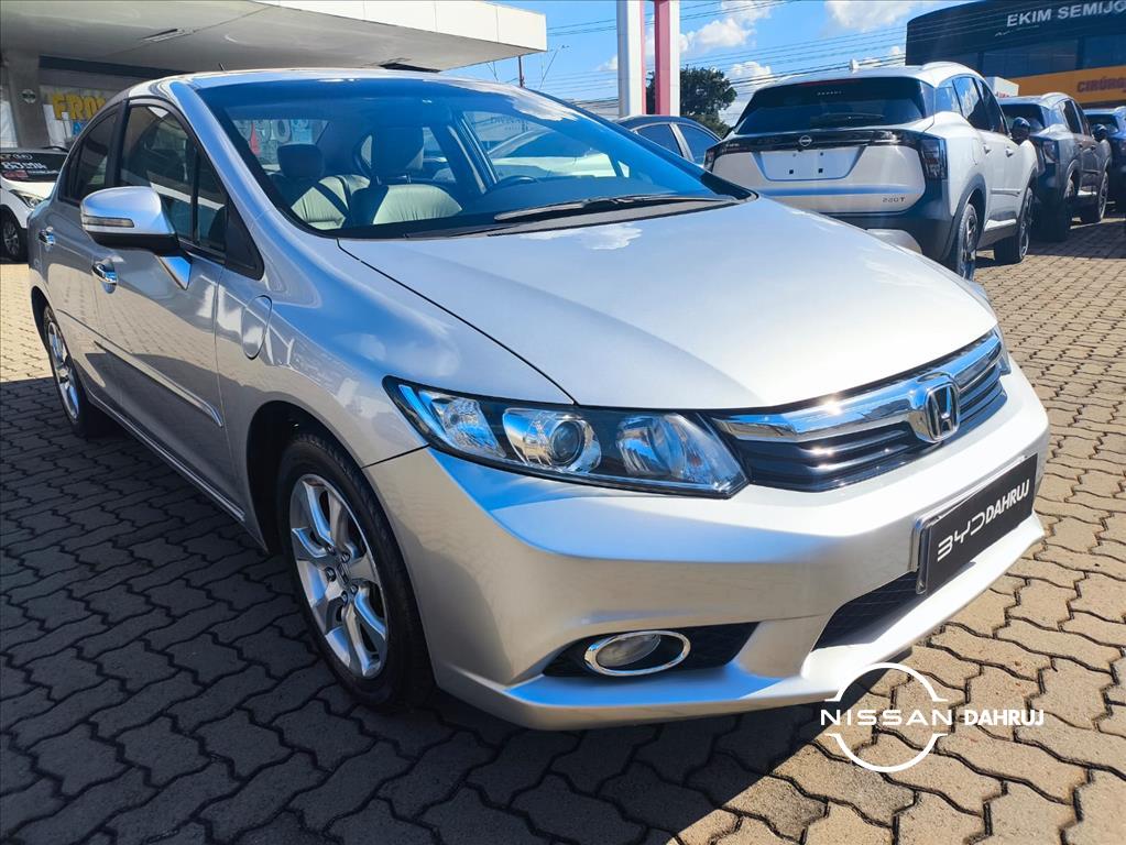 CIVIC 1.8 EXS 16V FLEX 4P AUTOMÁTICO2