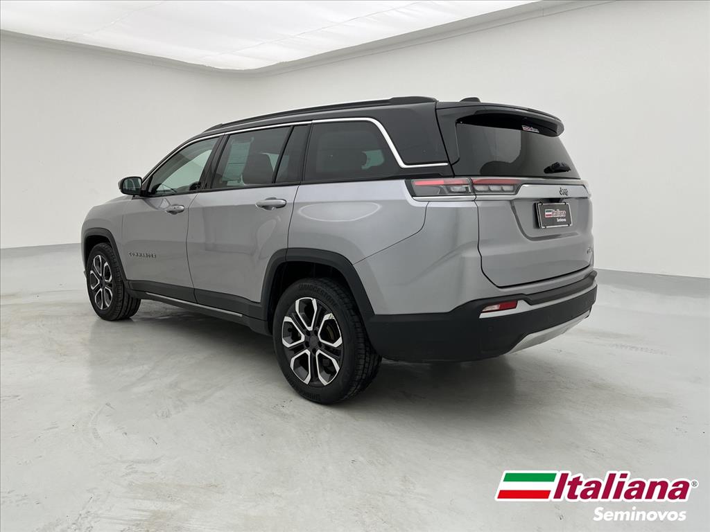 COMMANDER 1.3 T270 TURBO FLEX LIMITED AT62