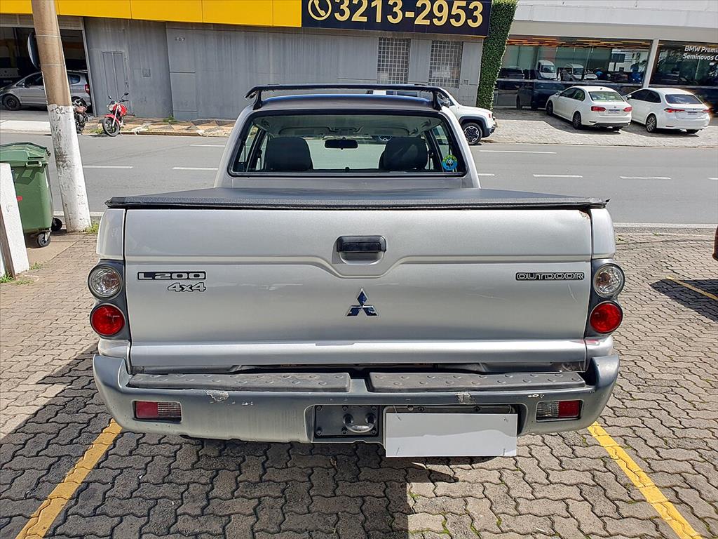 Mitsubishi L200 Outdoor - 2.5 HPE 4X4 CD 8V TURBO INTERCOOLER DIESEL 4P MANUAL