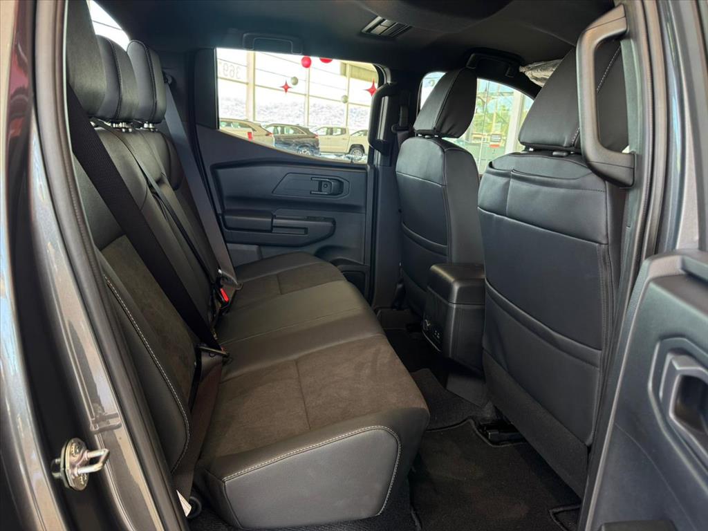 Mitsubishi-TRITON-2.4 BITURBO DIESEL CD TARMAC 4X2 AUTOMÁTICO