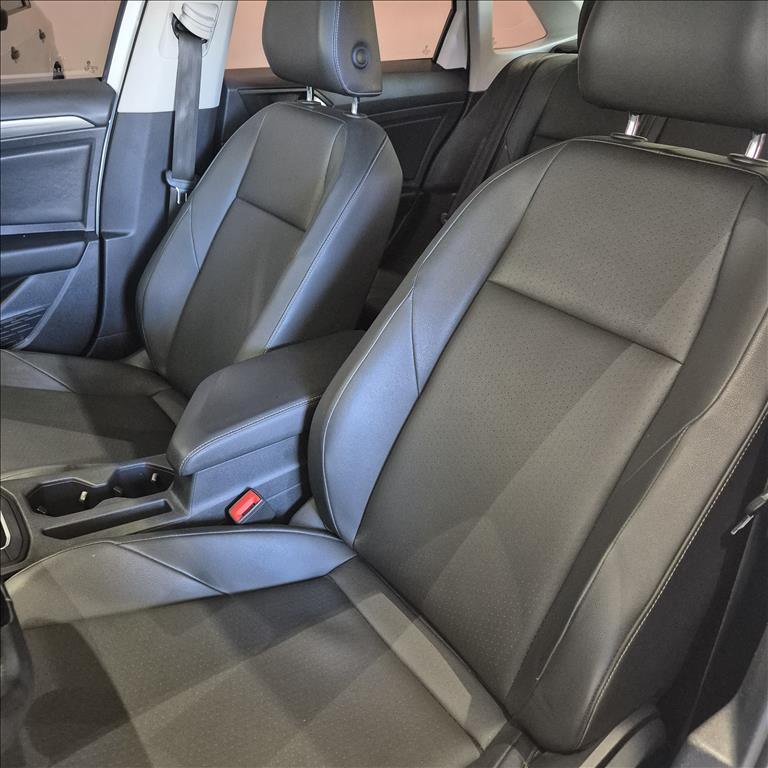 JETTA 1.4 250 TSI TOTAL FLEX COMFORTLINE TIPTRONIC