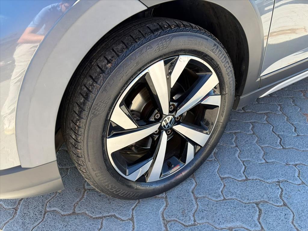 NIVUS 1.0 200 TSI TOTAL FLEX HIGHLINE AUTOMÁTICO9
