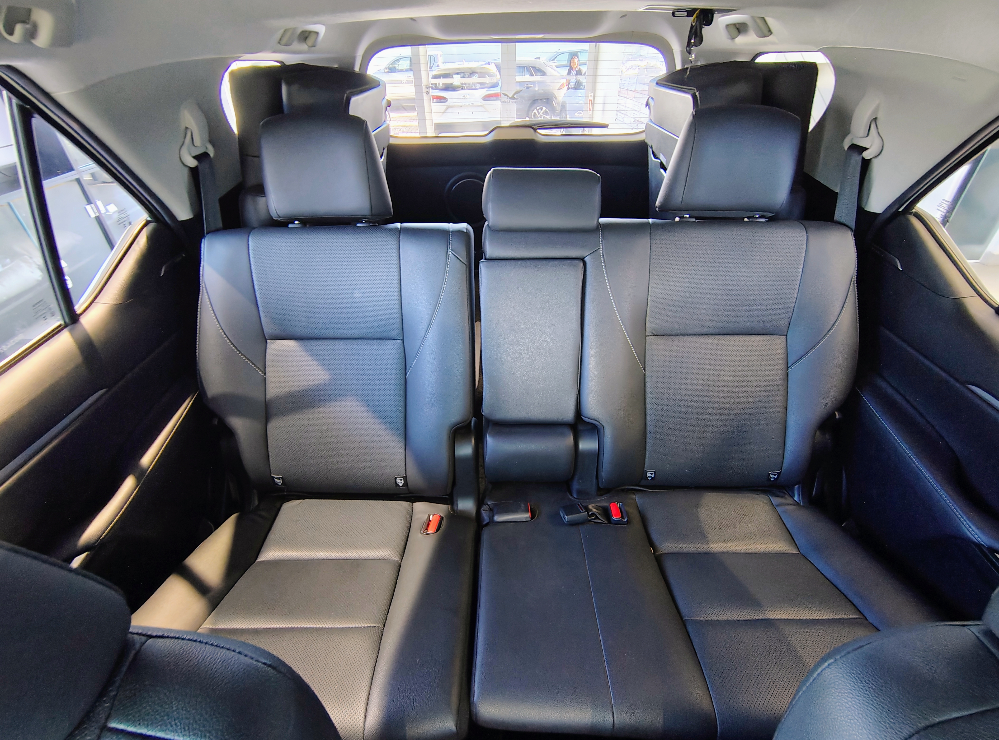 HILUX SW4 2.8 D-4D TURBO DIESEL SRX 7L 4X4 AUTOMÁTICO12