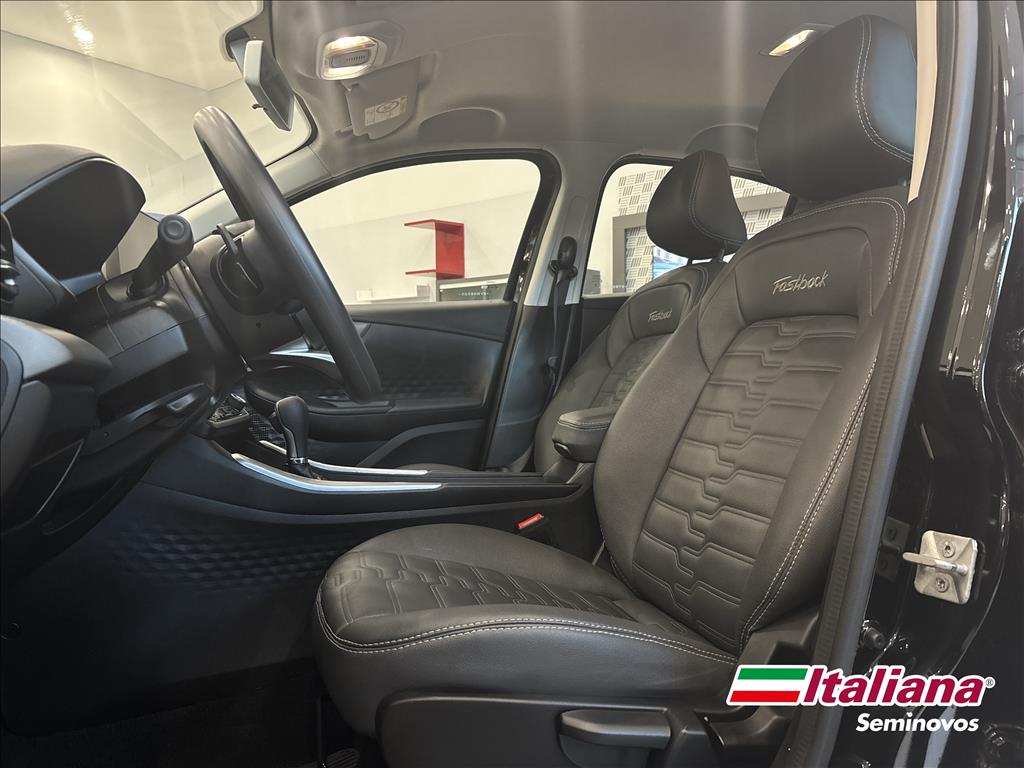 FASTBACK 1.0 TURBO 200 FLEX CVT8