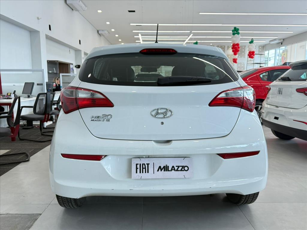 HB20 1.0 COMFORT 12V FLEX 4P MANUAL HB20 1.0 COMFORT 12V FLEX 4P MANUAL