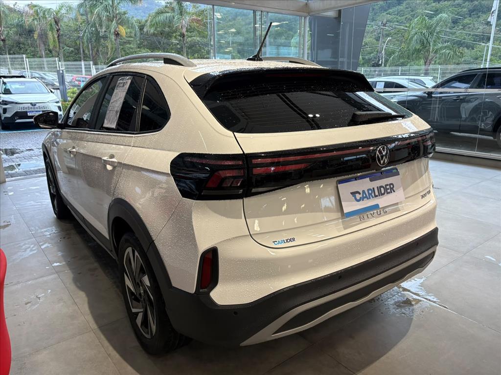 NIVUS 1.0 200 TSI TOTAL FLEX HIGHLINE AUTOMÁTICO5