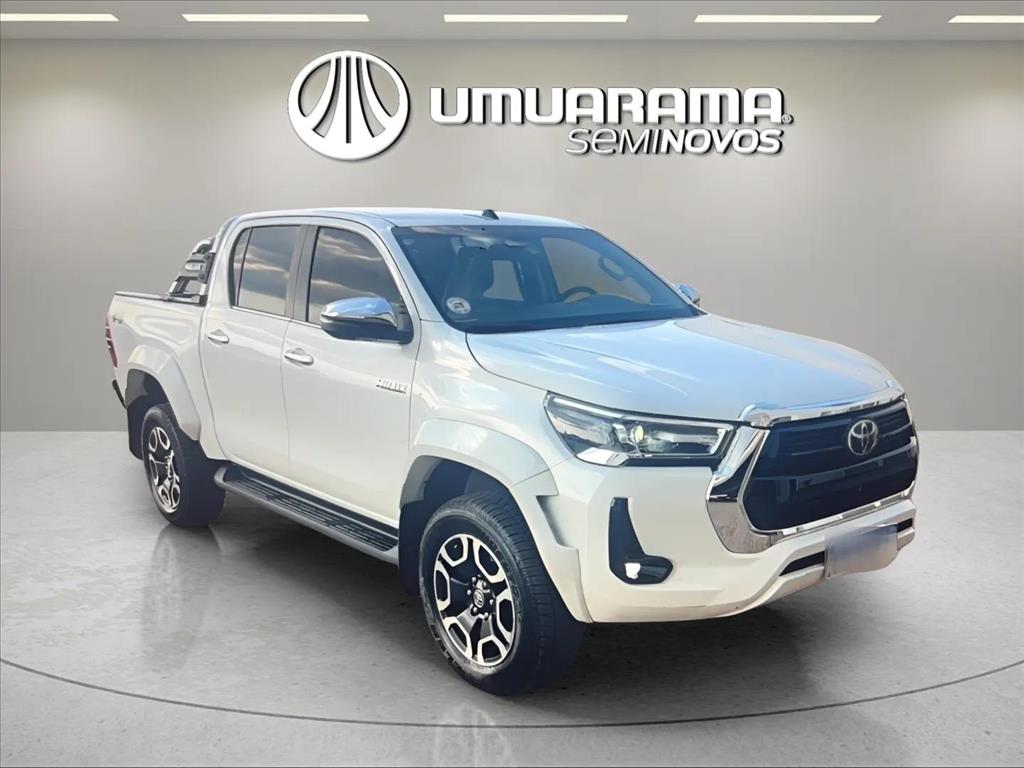 HILUX 2.8 D-4D TURBO DIESEL CD SRX PLUS 4X4 AUTOMÁTICO2