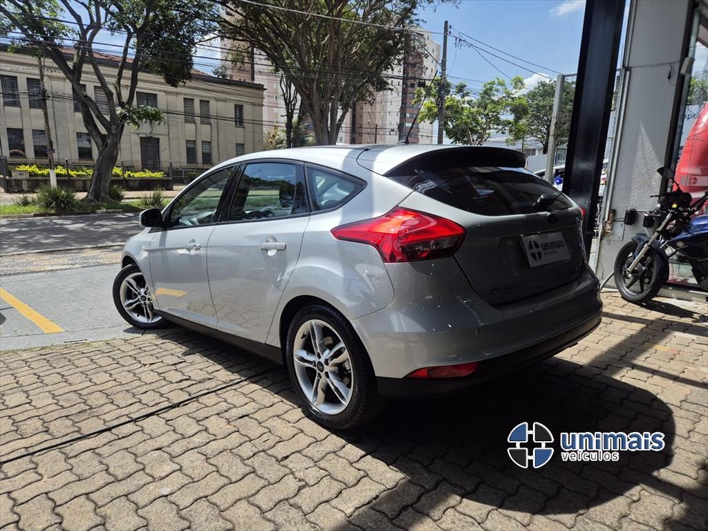 FORD FOCUS 1.6 SE 16V FLEX 4P MANUAL — foto 7