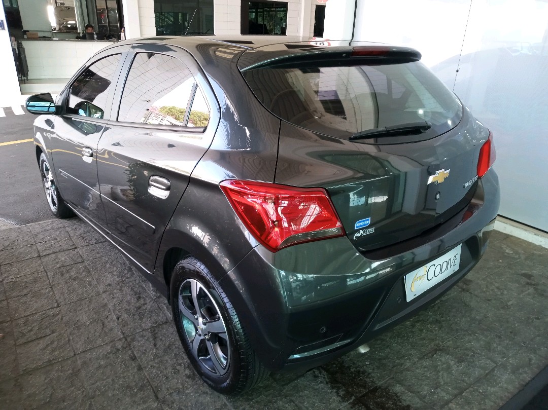 ONIX 1.4 MPFI LTZ 8V FLEX 4P AUTOMÁTICO5